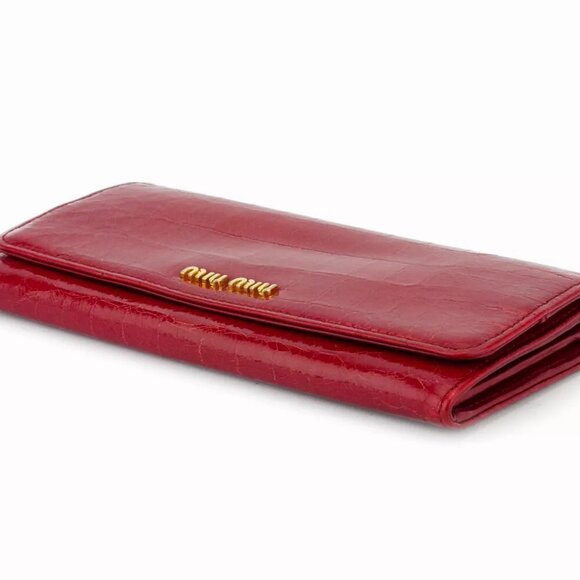 miu miu length leather Authentic used C3838 press wallet crocodile type